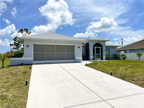 432 NW 15th Ter, Cape Coral, FL 33993