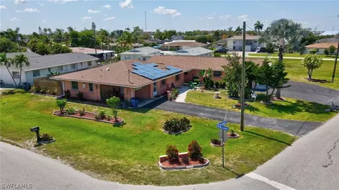 11431-11435 Linda Loma Dr, Fort Myers, FL 33908
