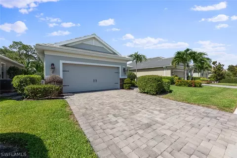 3711 Canopy Cir, Naples, FL 34120 photo 2