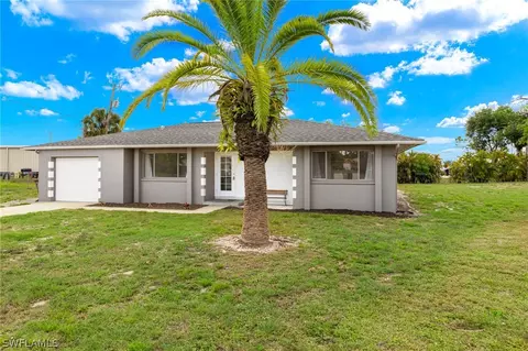 655 NE 15th Ct, Cape Coral, FL 33909