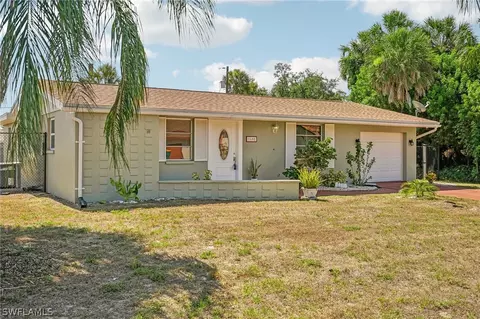 1608 Harmony Dr, Port Charlotte, FL 33952