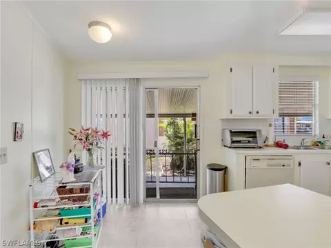 224 Cape Sable Dr, Naples, FL 34104 photo 6