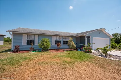 3914 13th St SW, Lehigh Acres, FL 33976