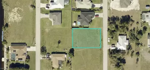 2616 NE 21st Ave, Cape Coral, FL 33909