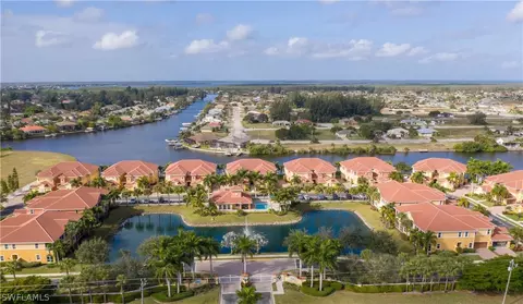 225 Shadroe Cove Cir #1402, Cape Coral, FL 33991