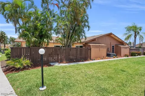 6376 Royal Woods Dr, Fort Myers, FL 33908