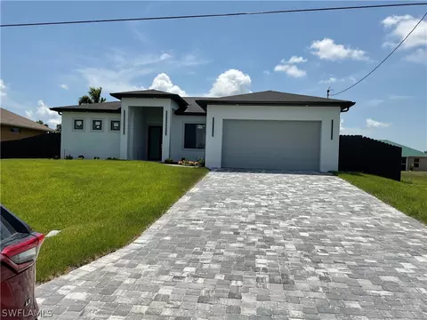 1506 NW 12th Pl, Cape Coral, FL 33993