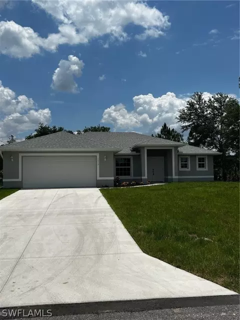 1312 Mckinley Ave, Lehigh Acres, FL 33972