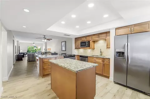 2264 Winkler Ave #304, Fort Myers, FL 33901