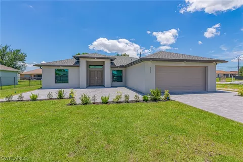 322 NW 4th St, Cape Coral, FL 33993