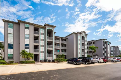 16585 Lake Circle Dr #114, Fort Myers, FL 33908