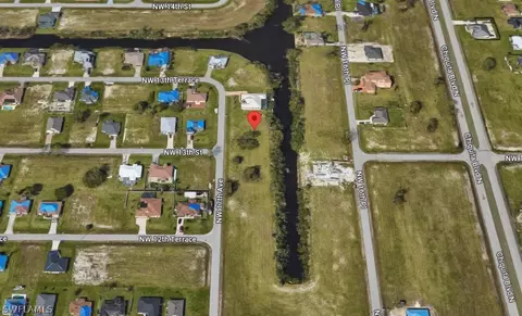 1305 NW 17th Ave, Cape Coral, FL 33993