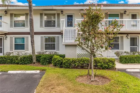 1355 Mainsail Dr #1504, Naples, FL 34114
