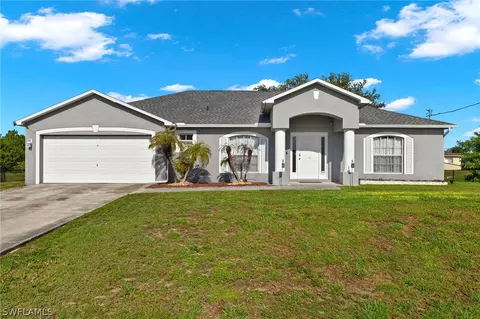 3102 Fiona Ct, Lehigh Acres, FL 33976