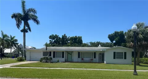 1350 Hanton Ave, Fort Myers, FL 33901