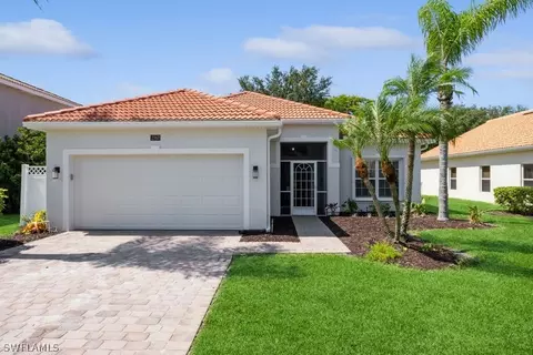 2767 Orange Grove Trl, Naples, FL 34120