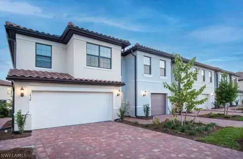 1550 Fells Cove Ln, Cape Coral, FL 33909