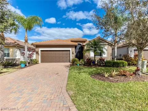 13574 Messino Ct, Estero, FL 33928 photo 4