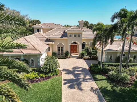 22001 Shallowater Ln, Bonita Springs, FL 34135