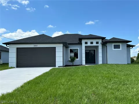 2803 21st St SW, Lehigh Acres, FL 33976