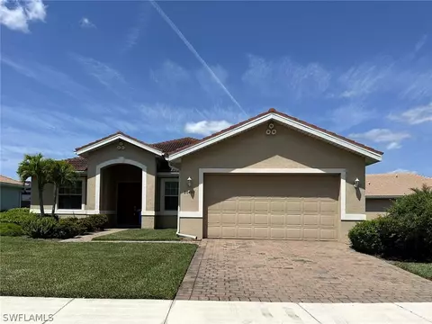 20499 Sky Meadow Ln, North Fort Myers, FL 33917
