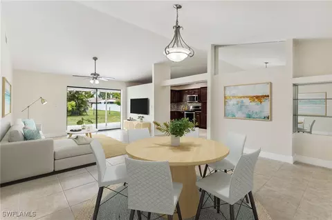 616 SE 1st Ave, Cape Coral, FL 33990