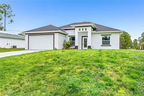 727 Ferndale Ave S, Lehigh Acres, FL 33974