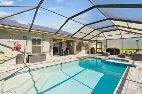 1906 Marlay Ave, Lehigh Acres, FL 33972