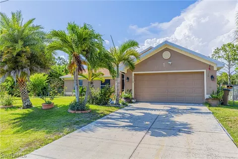 3310 20th St W, Lehigh Acres, FL 33971