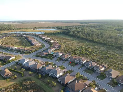 19828 Beverly Park Rd, Estero, FL 33928 photo 9