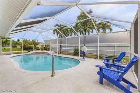 430 SE 16th St, Cape Coral, FL 33990