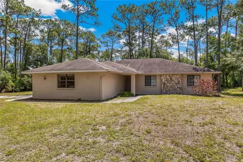4961 Neal Rd, Fort Myers, FL 33905