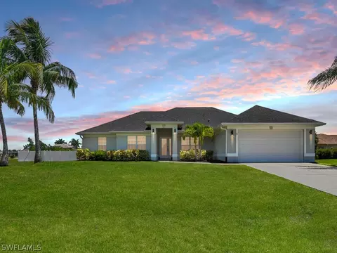 2004 SW 30th St, Cape Coral, FL 33914