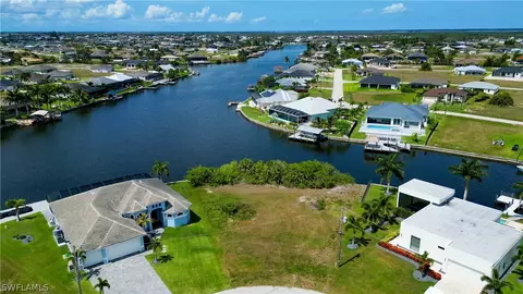 2300 NW 36th Ave, Cape Coral, FL 33993