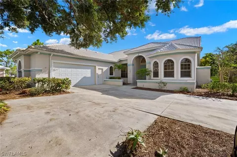 18606 Baseleg Ave, North Fort Myers, FL 33917