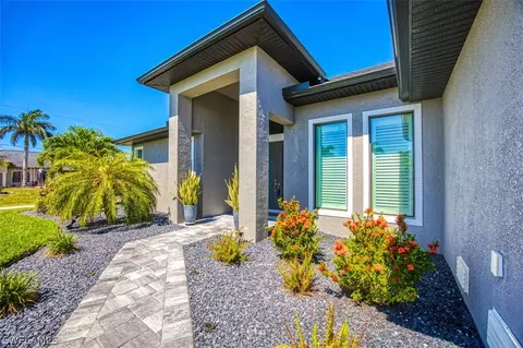 400 NW 35th Pl, Cape Coral, FL 33993