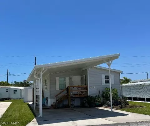 20740 Garden Drive #20740, Estero, FL 33928