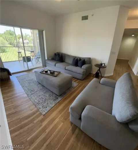 6360 Aragon Way #207, Fort Myers, FL 33966