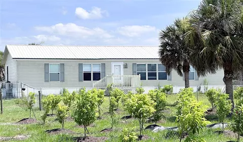 23660 Tinas Ln, Fort Myers, FL 33913