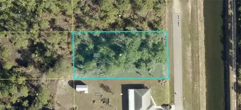 721 Hines Ave, Lehigh Acres, FL 33972