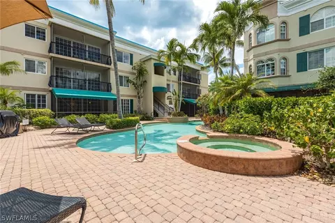 399 4th St S, Naples, FL 34102 photo 23