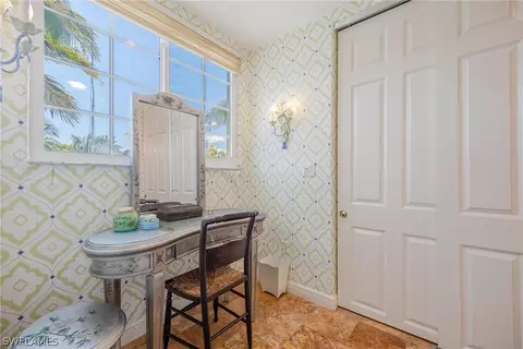 399 4th St S, Naples, FL 34102 photo 28