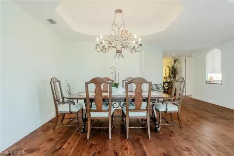 399 4th St S, Naples, FL 34102 photo 9