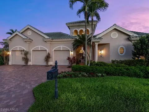 26313 Augusta Creek Ct, Bonita Springs, FL 34134