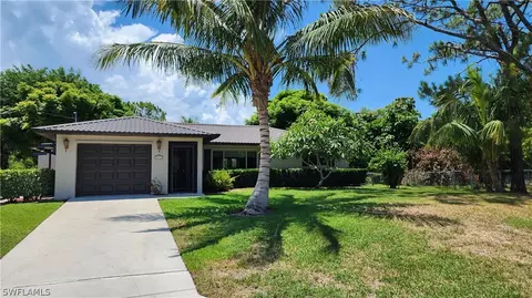 5010 27th Pl SW, Naples, FL 34116