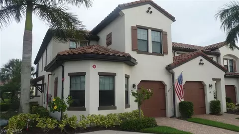 15152 Palmer Lake Cir #101, Naples, FL 34109