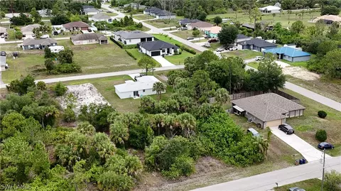 1123 Cariston Ave, Lehigh Acres, FL 33971