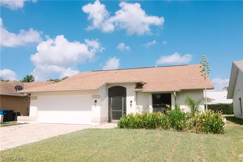13220 Winsford Ln, Fort Myers, FL 33966