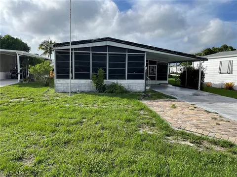 9285 Pitt Rd, Bonita Springs, FL 34135