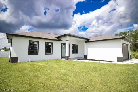 734 Otter St, Lehigh Acres, FL 33974